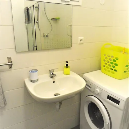 City Apartment Apartment *